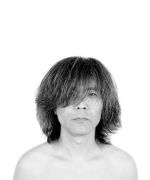 <p isrender="true">孟煌，<em>走&nbsp;(No. 01&mdash;京巴)</em>，2009-2012，7版，黑白摄影作品，75 x 62.5 cm，局部</p>
