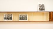 <p>马里昂&middot;巴鲁克. <em>Social Fabric</em>，展览现场，Haus Lange, Kunstmuseen Krefeld，2024, &copy; 艺术家、麦勒画廊 苏黎世、Sommer Contemporary Art，特拉维夫</p>
