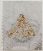 <p>诺特&middot;维塔尔，<em>Mountain</em>，2017，纸上三角巧克力，铝箔胶带，43.2 x 35.6 cm</p>
