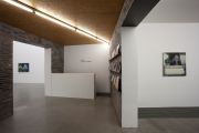 <p>展览现场，<em isrender="true">王兴伟</em>，麦勒画廊北京-卢森，中国北京，2011年11月5日 － 2012年2月12日</p>
