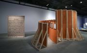 <p>展览现场，<em>Reads Like a Book</em>，Cricoteka，波兰克拉科夫，2015年1月23日 &ndash; 2015年3月15日</p>
