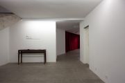 <p>展览现场，<em>热血、温血、冷血</em>，麦勒画廊 北京-卢森，中国北京，2011年11月5日 &ndash; 2012年2月12日</p>
