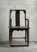 <p isrender="true">艾未未，<em>Fairytale Chairs</em>，2007，1001把清代木椅按组放置在第12届文献展各展厅内，德国卡塞尔Gottschalk-Hallen，2007</p>
