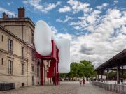 <p>Exhibition view, Lang/Baumann, <em>Comfort #20</em>, Polyestergewebe, Gebl&auml;se, 14 x 6,8 x 10,4m, Group exhibition, 2022, <em>L&#39;Air des G&eacute;ants</em>, Parc de la Villette, Paris, France</p>
