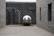 <p>Not Vital, <em>Moon</em>,&nbsp;2009, stainless steel, &Oslash; 170 cm</p>
