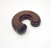 <p isrender="true">Shao Fan, <em isrender="true">Ming Turd</em>, 2006, tieli wood, 15 x 42 x 37 cm</p>
