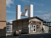 <p>Lang/Baumann, <em>Up#1</em>, 2014, steel, wood, paint, 10 x 4.6 x 4.6 m, installation view, sic! Raum f&uuml;r Kunst / Elephanthouse, Lucerne, Switzerland</p>
