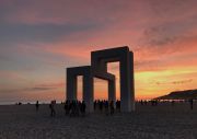 <p>Lang/Baumann, <em>Up #3</em>, 2017, steel, wood, paint, 9.2 x 11.5 x 10 m, installation view, <em>Un &eacute;t&eacute; au Havre</em>, Plage / Porte Oc&eacute;ane, Le Havre, France</p>
