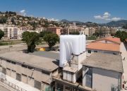 <p>Lang/Baumann, Comfort #17, 2018, polyester fabric, blower, 6 x 6.8 x 9.5 m, installation view, <em>le 109</em>, P&ocirc;le de cultures contemporaines, Nice, France</p>
