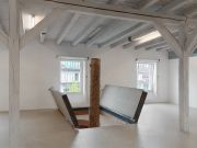 <p>展览现场，<em>)in(out) till sundown</em>，Kunst(Zeug)Haus，瑞士拉珀斯维尔，2021年8月29日 - 11月7日</p>
