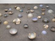 <p>Julia Steiner, <em>Welten</em>, 2023, ceramic, 35 pieces, installation size variable, photo by Serge Hasenb&ouml;hler</p>
