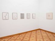 <p>展览现场，<em>Underground. Exploring Ecosystems</em>，Museo Villa dei Cedri，瑞士贝林佐纳，2024年3月16日 - 8月4日，图片 &copy; Giorgia Filipponi</p>
