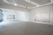 <p>展览现场<em>，THE SECOND WHIP WITH A BRUSH</em>，麦勒画廊 北京-卢森，瑞士卢森，2013年4月12日 － 7月6日</p>
