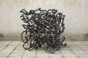 <p>Hu Qingyan, <em>The Empty Room No. 2</em>, 2014, square steel tube, air,<br />
190 x 212 x 185 cm</p>
