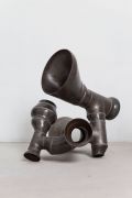 <p>Hu Qingyan, <em>Roundabout</em>,&nbsp;2017, carbon steel, air, 145 x 151 x 135 cm</p>
