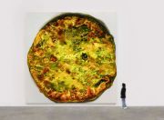 <p>Cao Yu,<em> Drawing a Pancake</em>, 2024, oil on canvas, 500 x 500 cm, 4 panels (each panel 250 x 250 cm)</p>
