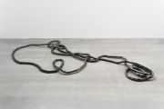 <p>Hu Qingyan,<em>The Empty Room No. 5</em>, 2014, square steel tube, air,<br />
15 x 433 x 206 cm</p>
