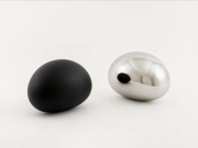 <p>Alice Wang, <em>Untitled</em>, 2023, stainless steel; matte black and mirror finish, each 24.98 x 24.9 x 35.3 cm</p>
