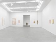 <p>展览现场，<em>materia viva</em>，麦勒画廊，瑞士卢塞恩，2022年3月17日 - 4月29日</p>
