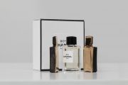 <p>Tobias Kaspar, <em>Chanel Boy</em>, 2018, Chanel parfum box with bronze cast (cut and polished), 6 x 6.5 x 6.5 cm (installation dimension)</p>
