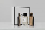 <p>Tobias Kaspar, <em>Chanel Boy</em>, 2018, Chanel parfum box with bronze cast (cut and polished), 6 x 6.5 x 6.5 cm (installation dimension)</p>
