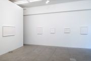 <p>展览现场，<em>空/不空</em>，麦勒画廊，瑞士卢塞恩，2020年9月3日 - 10月31日</p>
