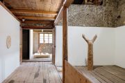 <p>Mirko Baselgia, <em>structura / sistem</em>, 29.07. - 03.09.2023, Galerie Urs Meile Ardez, images by Bruno Augsburger</p>
