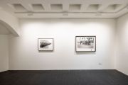 <p>展览现场：<em>照片游戏</em>，麦勒画廊，瑞士苏黎世，2023年12月8日 - 2024年1月20日，图片：Bruno Augsburger</p>
