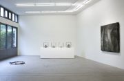 <p>展览现场，<em>LI GANG</em>，麦勒画廊 北京-卢森，瑞士卢森，2017年4月28日 - 5月8日</p>
