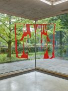 <p>展览现场，<em>Marion Baruch. Widerstandsgeist</em>，Neuer Aachener Kunstverein，德国亚琛，2024年10月6日 &ndash; 11月24日，图片提供：艺术家，麦勒画廊 苏黎世，及Sommer Contemporary Art，特拉维夫，摄影：Simon Vogel</p>
