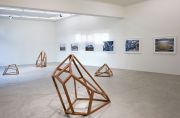 <p>展览现场，<em>Ai Weiwei</em>，麦勒画廊 北京-卢森，瑞士卢森，2014年11月13日 &ndash; 2015年2月21日</p>
