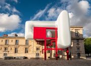 <p>Exhibition view, Lang/Baumann, <em>Comfort #20</em>, Polyestergewebe, Gebläse, 14 x 6,8 x 10,4m, Group exhibition, 2022, <em>L'Air des Géants</em>, Parc de la Villette, Paris, France</p>
