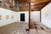 <p>展览现场，<em>structura / sistem</em>，麦勒画廊，瑞士阿尔德茨，2023年7月29日 - 9月3日</p>

