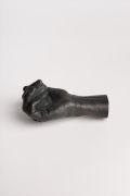 <p>Loredana Sperini,&nbsp;<em>Untitled,</em> 2015, bronze, 8.5 x 16 x 10.5 cm, unique</p>
