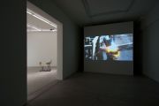 <p>展览现场，<em>Rebars &ndash; Lucerne</em>，麦勒画廊 北京-卢森，瑞士卢森，2012年10月27日 &ndash; 2013年1月12日</p>
