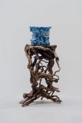 <p>Liu Ding, <em>Descriptive, Narrative</em>, Descriptive, Narrative, 2009, wood, porcelain, 84 x 36 x 38 cm</p>
