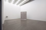 <p>展览现场，<em>最后一代</em>，麦勒画廊 北京-卢森，中国北京，2013年5月11日 &ndash; 2013年7月7日</p>

