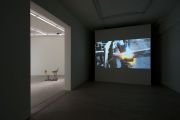 <p>展览现场，<em>Rebars &ndash; Lucerne</em>，麦勒画廊 北京-卢森，瑞士卢森，2012年10月27日 &ndash; 2013年1月12日</p>
