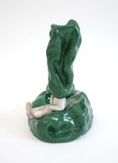<p>Wiedemann/Mettler, <em>BODYBUILDING 38</em>, 2022, porcelain and glazed ceramics, 23 x 18 x 16 cm</p>
