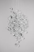 <p>安纳托里&middot;舒拉勒夫，无题，2009，180个亚克力球，&oslash; 38 mm，180 c-prints, &oslash; 10 mm</p>
