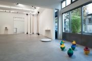 <p>展览现场，<em>Ai Weiwei</em>，麦勒画廊 北京-卢森，瑞士卢森，2010年10月2日 &ndash; 2010年12月18日</p>
