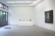 <p>展览现场，<em>LI GANG</em>，麦勒画廊 北京-卢森，瑞士卢森，2017年4月28日 - 5月8日</p>

