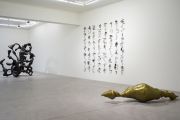 <p>展览现场，<em>空壳 HOLLOW HUSK</em>，麦勒画廊 北京-卢森，瑞士卢森，2016年11月18日 &ndash; 2017年1月28日</p>
