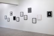 <p>展览现场，<em>Che fasch?</em>，麦勒画廊 北京-卢森，瑞士卢森，2019年9月12日 &ndash; 11月2日</p>
