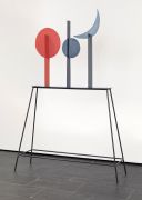 <p>Antonio Ballester Moreno,&nbsp;<em>red Blue,</em> 2024, painted steel, 84 x 95.5 x 13 cm, 181 x 130 x 37 cm (with Base)</p>
