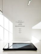 <p>展览现场，<em>光</em>，MAXXI (21世纪国家艺术博物馆)，意大利罗马，2017</p>
