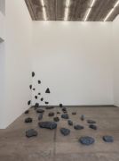 <p>Exhibition view, <em>Between</em>, Galerie Urs Meile, Beijing, China,&nbsp;3.9.&nbsp;&ndash; 23.10.201</p>
