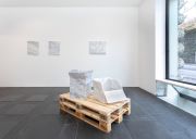<p>展览现场，<em>不要出声，</em>麦勒画廊，瑞士苏黎世，2024年2月2日 - 3月29日</p>
