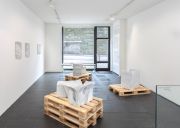 <p>展览现场，<em>不要出声，</em>麦勒画廊，瑞士苏黎世，2024年2月2日 - 3月29日</p>
