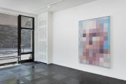 <p>展览现场，乌尔斯&middot;吕蒂，<em>LONTANO IL REALE TEMPO UMANO (Hommage to Pier Paolo Passolini)</em>，麦勒画廊，瑞士苏黎世，2024年4月12日 - 5月25日</p>
